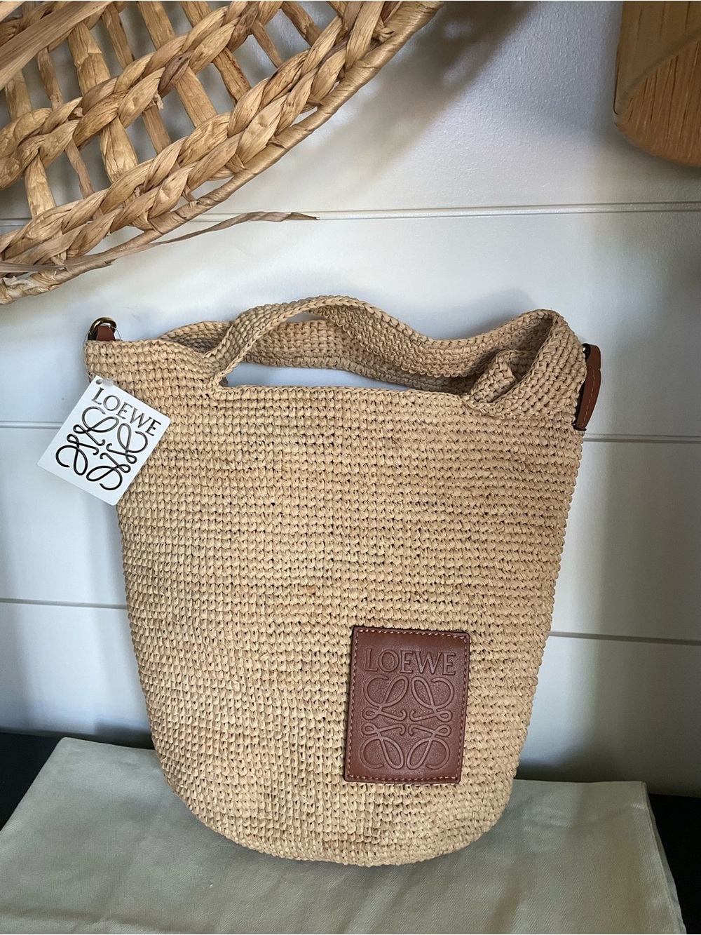 LOEWE Paula’s Ibiza Raffia Slit Mini Tote Bag with Leather Anagram - Picture 2 of 15